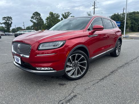 Used 2021 Lincoln Nautilus Reserve w/ Equipment Group 202A AWD/4WD image 3