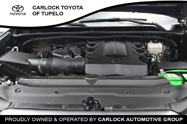 Used 2019 Toyota 4Runner TRD Off-Road AWD/4WD image 41
