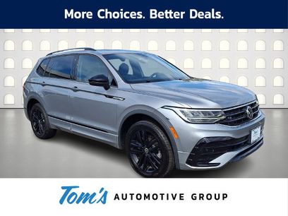 Used 2022 Volkswagen Tiguan SE R-Line
