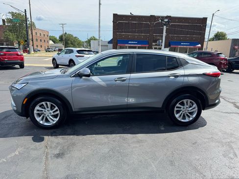 Used 2024 Buick Envista Preferred FWD image 8