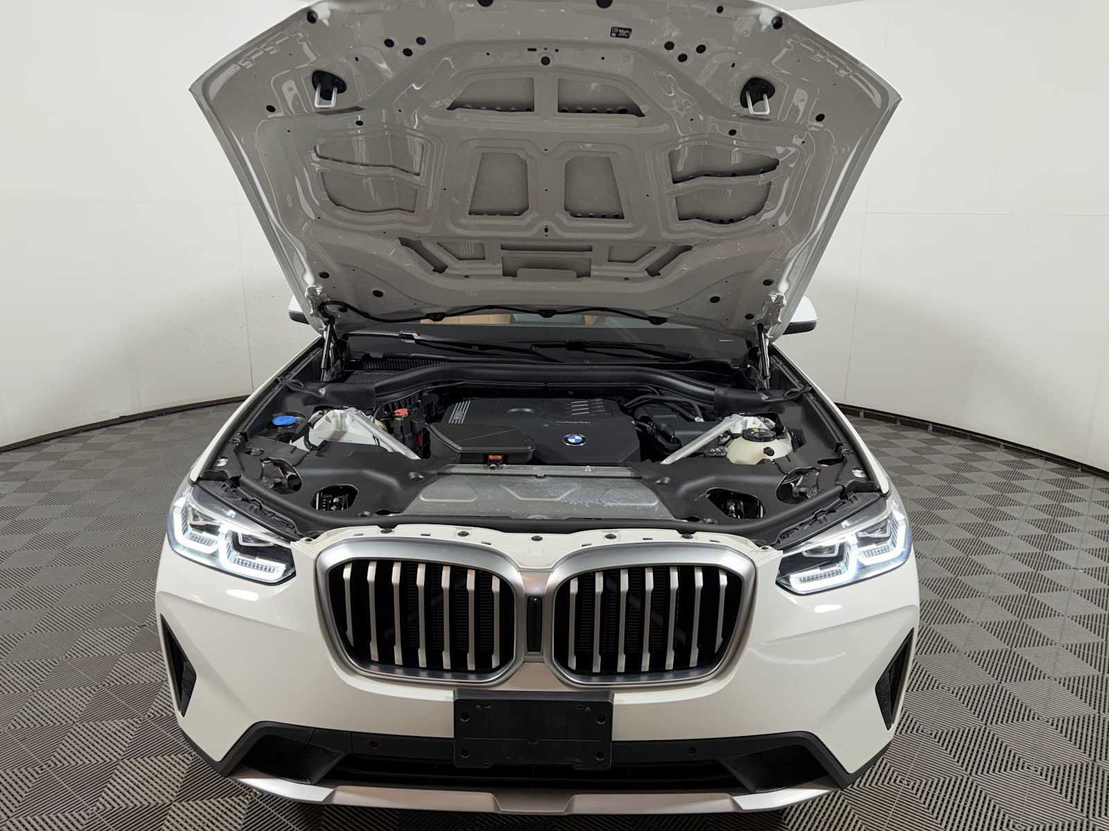 Used 2024 BMW X3 xDrive30i w/ Convenience Package w/ZPA AWD/4WD image 31