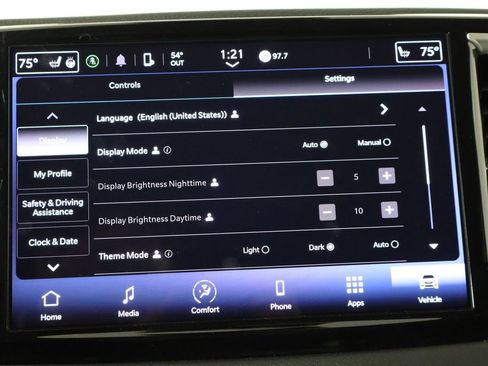 Used 2023 Chrysler Pacifica Touring-L image 35