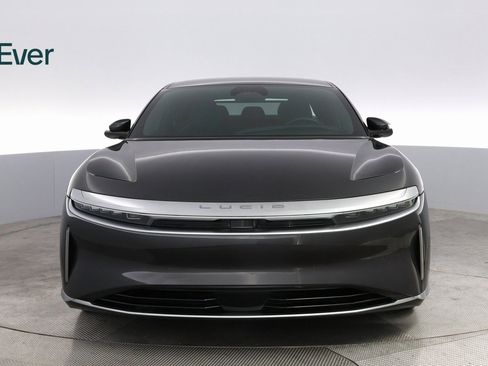 Used 2023 Lucid Air Touring image 3