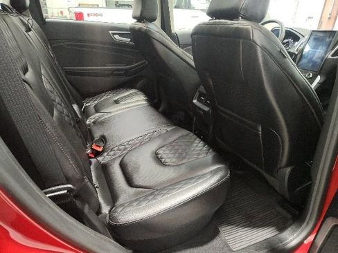 Used 2024 Ford Edge Titanium w/ Equipment Group 301A image 19