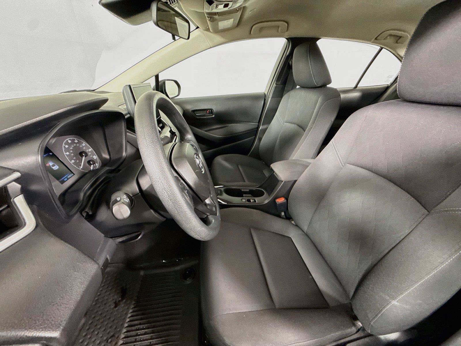 Certified 2024 Toyota Corolla LE FWD image 3