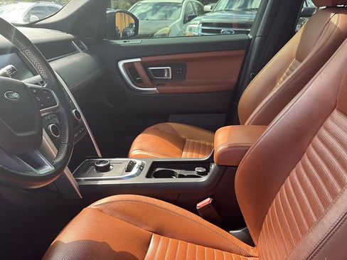 Used 2017 Land Rover Discovery Sport HSE Luxury AWD/4WD image 26