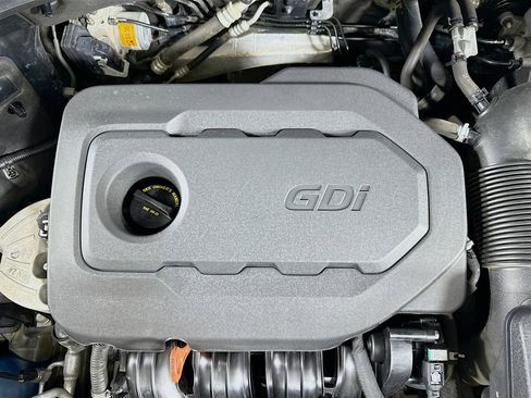 Used 2019 Hyundai Santa Fe SEL w/ Cargo Package image 33