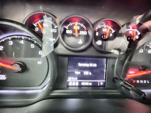 Used 2024 Chevrolet Silverado 1500 Custom w/ Dark Appearance Package AWD/4WD image 12