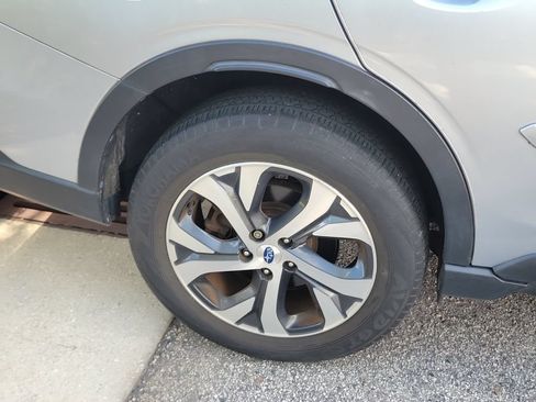 Used 2021 Subaru Outback Limited AWD/4WD image 14