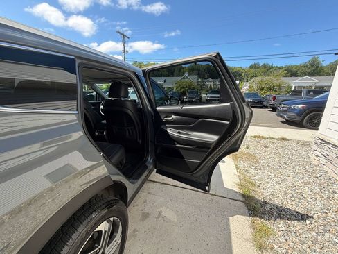 Used 2023 Hyundai Santa Fe SEL w/ Premium Package AWD/4WD image 44