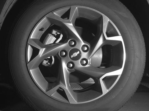 Used 2025 Chevrolet Trax LT w/ LT Convenience Package FWD image 15
