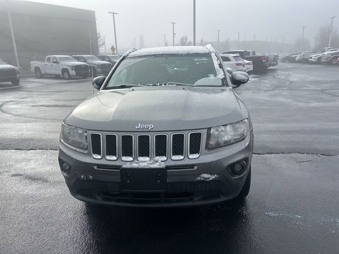 Used 2014 Jeep Compass Sport image 11