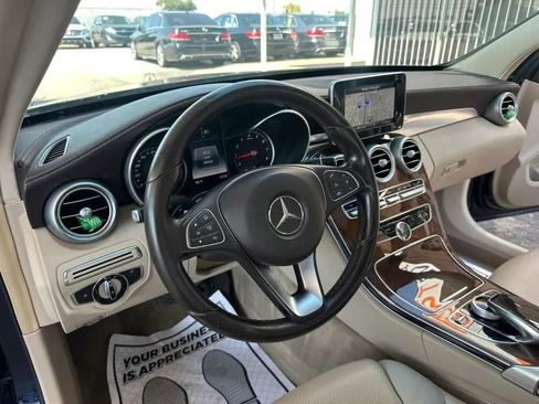 Used 2015 Mercedes-Benz C 300 4MATIC Sedan image 27