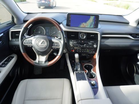 Used 2020 Lexus RX 350 AWD w/ Premium Package image 2