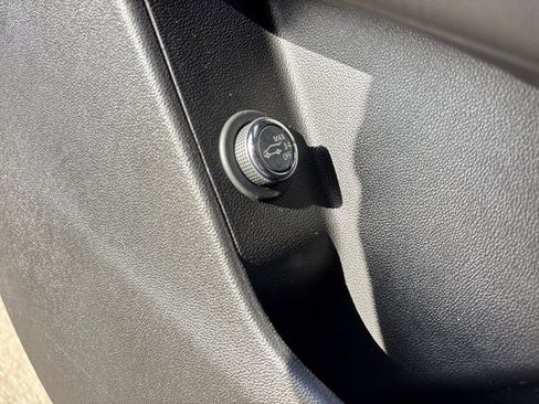 Used 2020 Cadillac XT5 Premium Luxury image 25