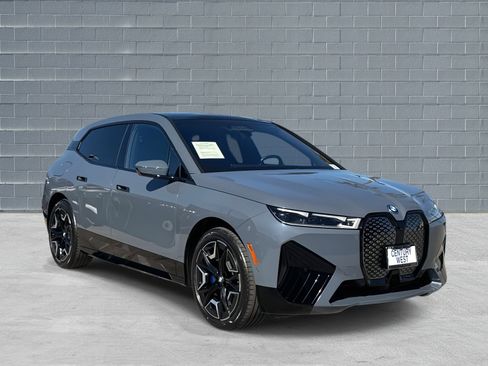 Used 2022 BMW iX xDrive50 w/ Premium Package image 1