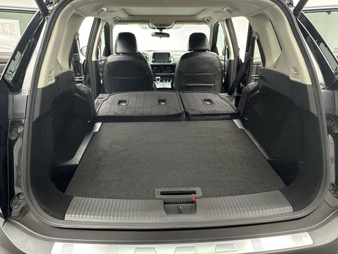 Used 2023 Nissan Rogue SV w/ SV Premium Package image 21