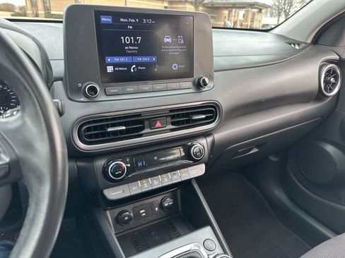 Used 2022 Hyundai Kona SEL w/ Convenience Package image 43