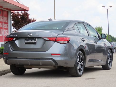 Used 2023 Nissan Sentra SV FWD image 5