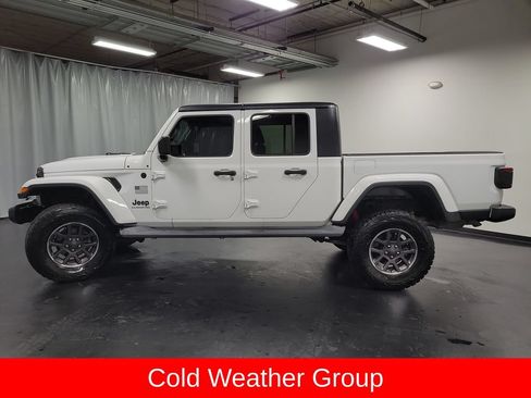 Used 2020 Jeep Gladiator Overland AWD/4WD image 6