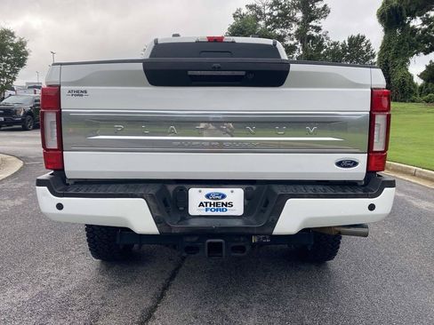Certified 2022 Ford F350 Platinum w/ Tremor Off-Road Package AWD/4WD image 4