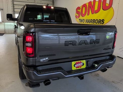 New 2026 RAM 1500 4x4 Crew Cab image 40