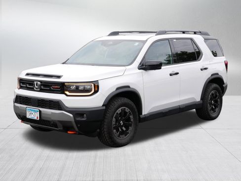 Certified 2026 Honda Passport TrailSport Elite image 3