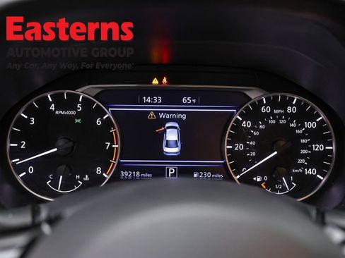 Used 2025 Nissan Altima 2.5 SR w/ SR Premium Package AWD/4WD image 18