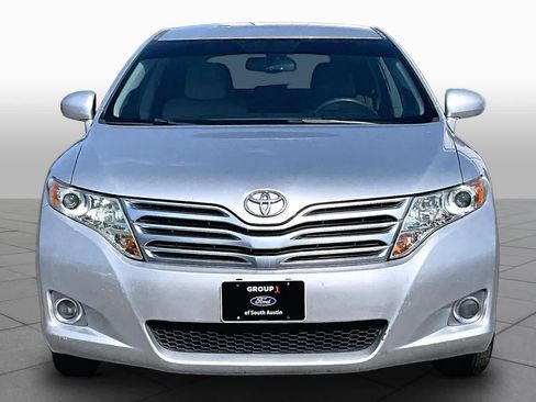 Used 2011 Toyota Venza w/ Convenience Pkg FWD image 2