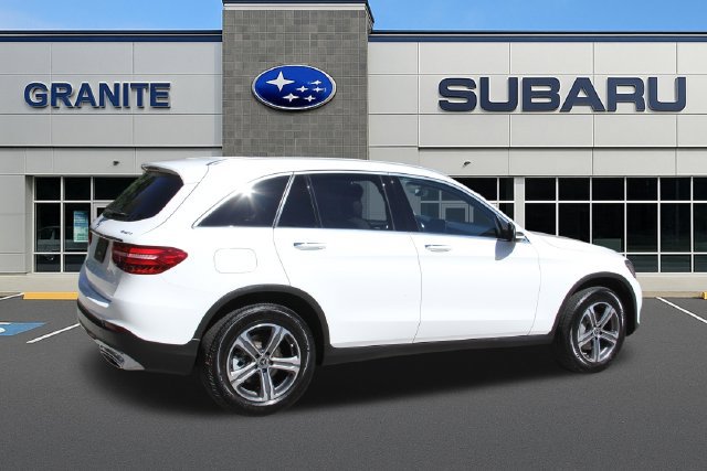 Used 2019 Mercedes-Benz GLC 300 4MATIC image 11