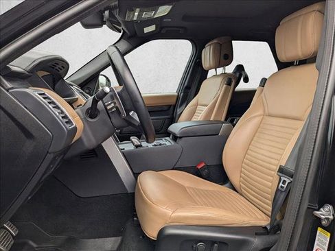 Used 2023 Land Rover Discovery HSE R-Dynamic AWD/4WD image 25