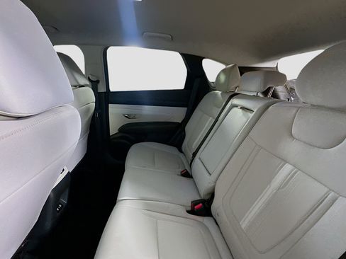 Used 2025 Hyundai Tucson SEL FWD image 24