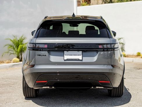 New 2026 Land Rover Range Rover Velar Dynamic SE image 8