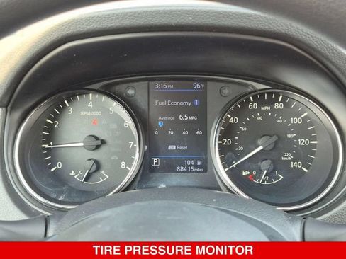 Used 2020 Nissan Rogue Sport S w/ Appearance Package AWD/4WD image 21