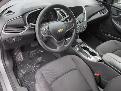Used 2023 Chevrolet Malibu LT image 9
