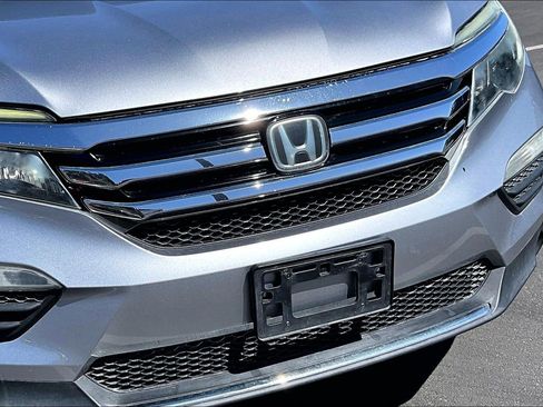 Used 2016 Honda Pilot Elite image 29