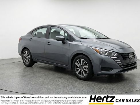 Used 2025 Nissan Versa SV FWD image 1