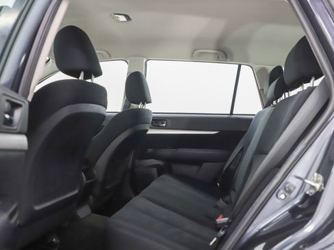 Used 2013 Subaru Outback 2.5i w/ Popular Pkg 1A image 17