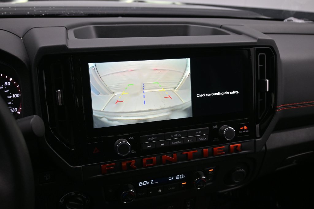 Used 2026 Nissan Frontier PRO-4X AWD/4WD image 14