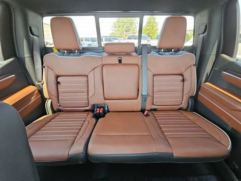 New 2026 GMC Sierra 1500 Denali Ultimate AWD/4WD image 25