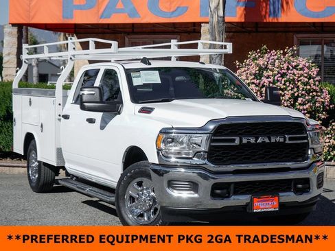 Used 2024 RAM 2500 Tradesman w/ Chrome Appearance Group RWD image 2