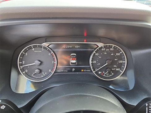 Used 2023 Nissan Rogue SV image 20