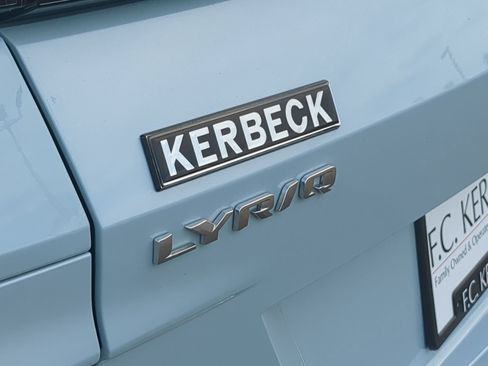 Certified 2024 Cadillac Lyriq Luxury AWD/4WD image 31