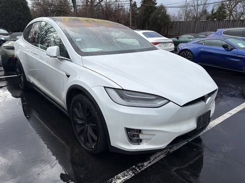 Used 2021 Tesla Model X Long Range image 6