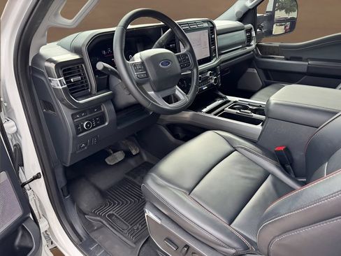Used 2023 Ford F250 Lariat w/ Sport Appearance Package AWD/4WD image 10