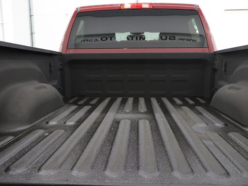 Used 2022 RAM 2500 Big Horn w/ Night Edition AWD/4WD image 28