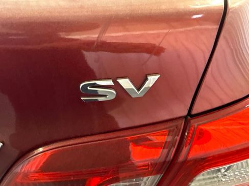 Used 2019 Nissan Sentra SV w/ Special Edition Package FWD image 15