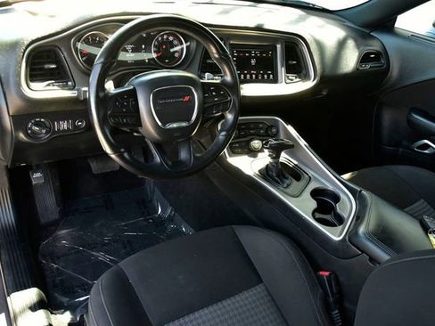 Used 2022 Dodge Challenger GT AWD/4WD image 14