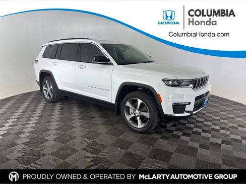 Used 2025 Jeep Grand Cherokee L Limited w/ Luxury Tech Group II AWD/4WD image 1
