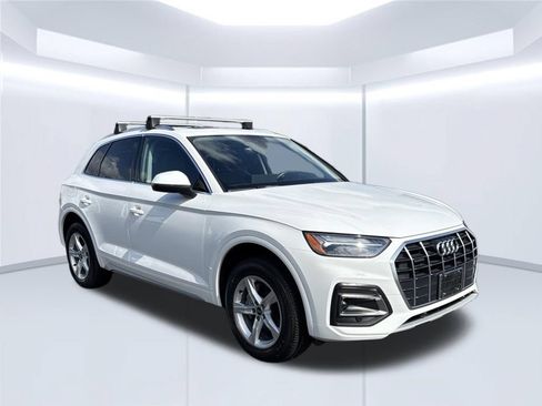Certified 2023 Audi Q5 2.0T Premium w/ Convenience Package AWD/4WD image 11